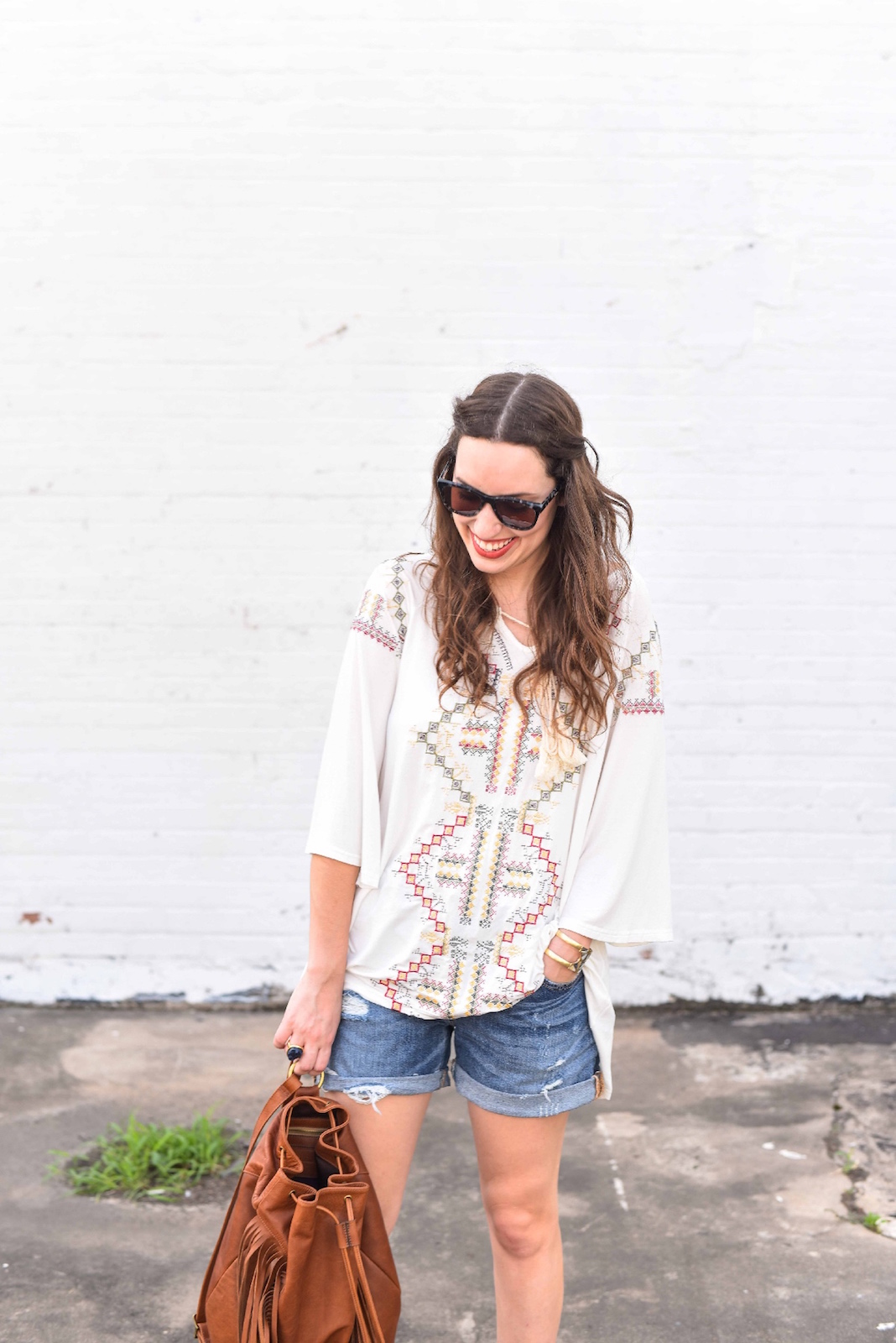 true religion fringe backpack, embroidered boho top, levis distressed shorts, lone star looking glass, houston fashion blogger, weekend outfit inspiration