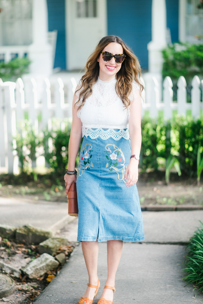 Texas fashion blogger styles an embroidered denim skirt and lace crop top with Chic Wish. 