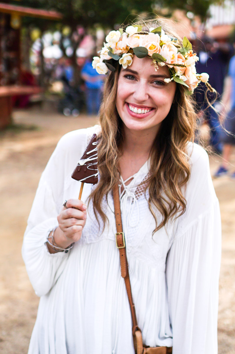 Texas Renaissance Festival Blog Review - Cheesecake on a stick