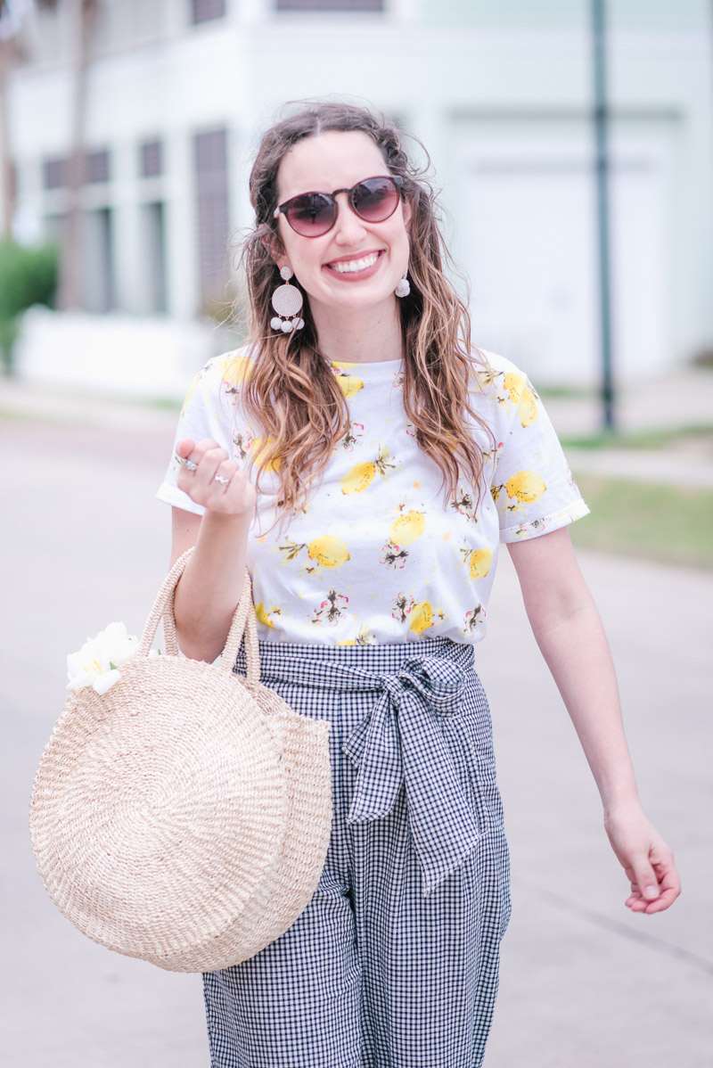 Houston fashion blogger styles Anthropologie gingham trousers with a lemon printed tee.