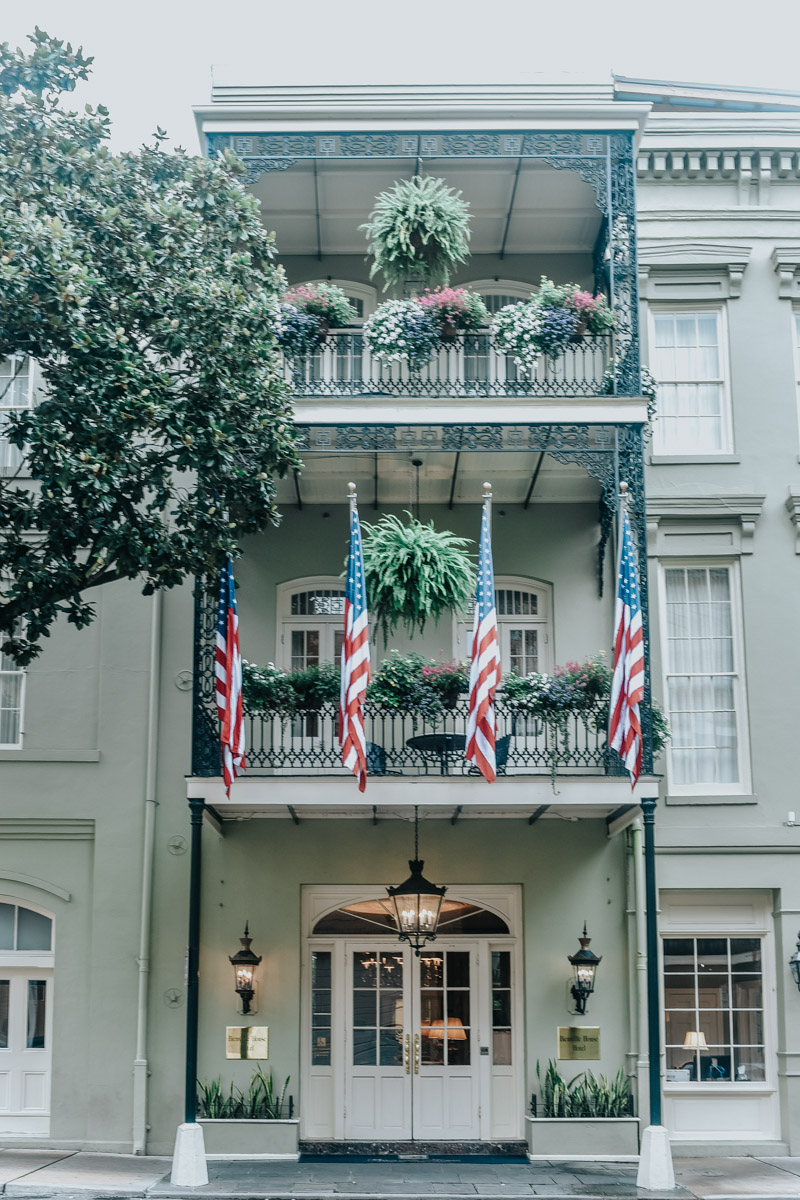 Review of the Bienville House New Orleans in the New Orleans French Quarter. 