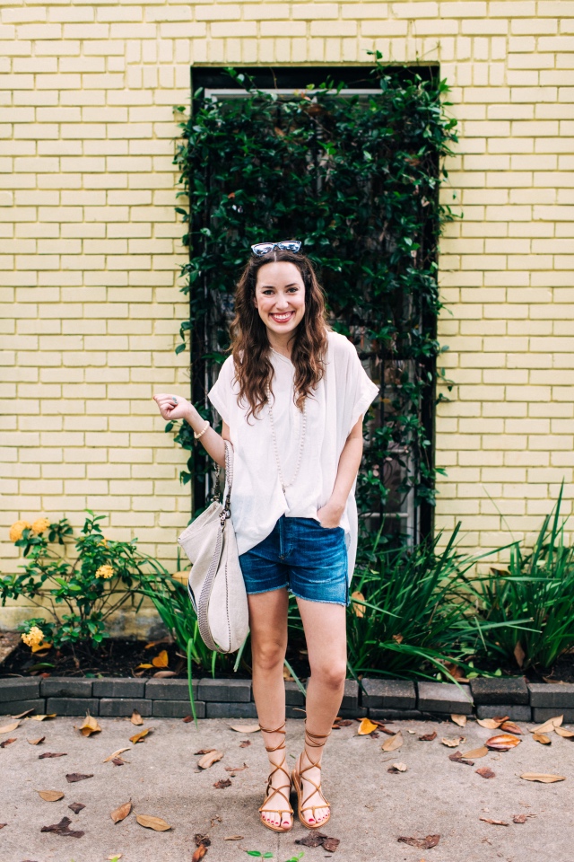 Accessorizing with Abejas | Lone Star Looking Glass