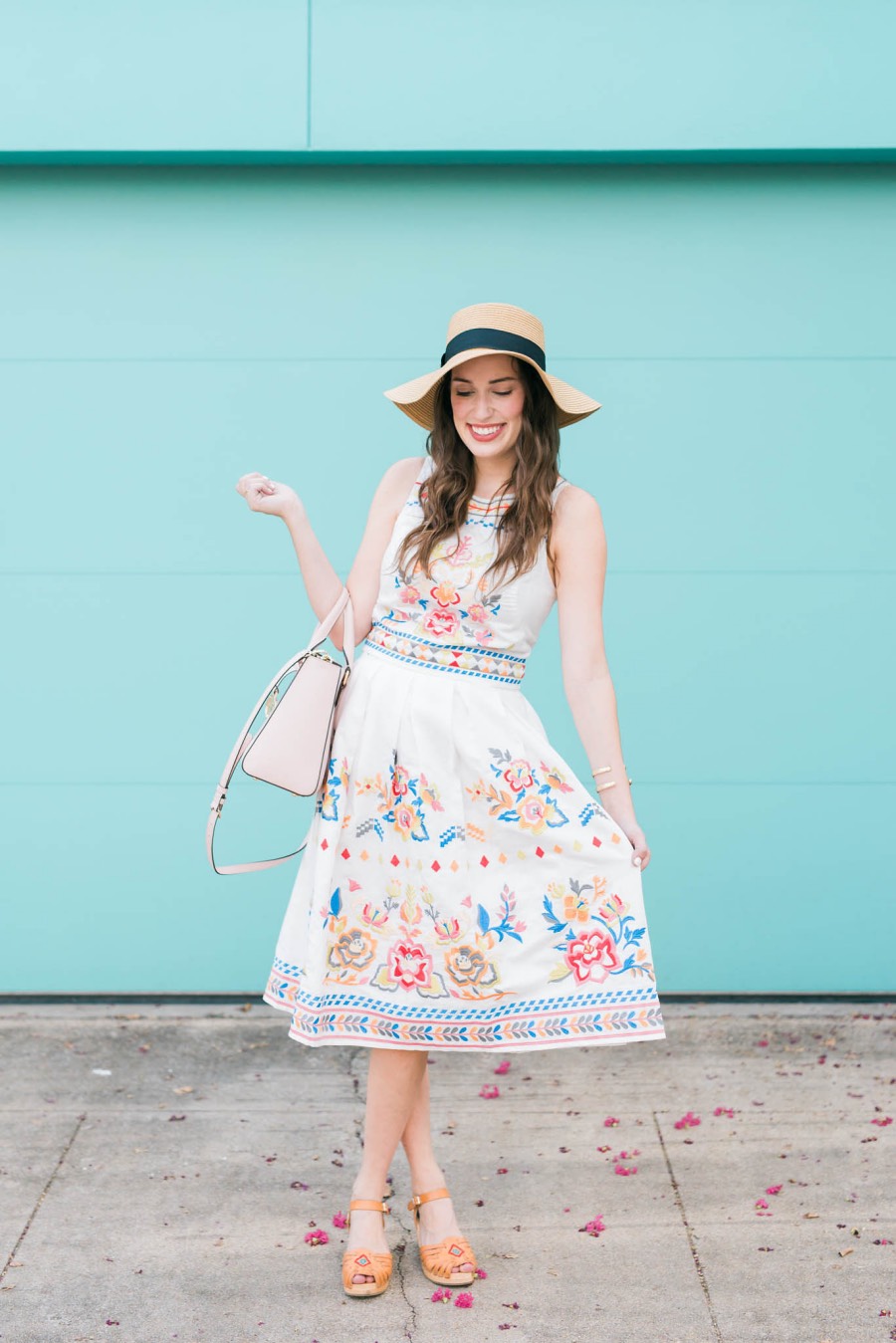 Saying Goodbye to Summer Style | Lone Star Looking Glass