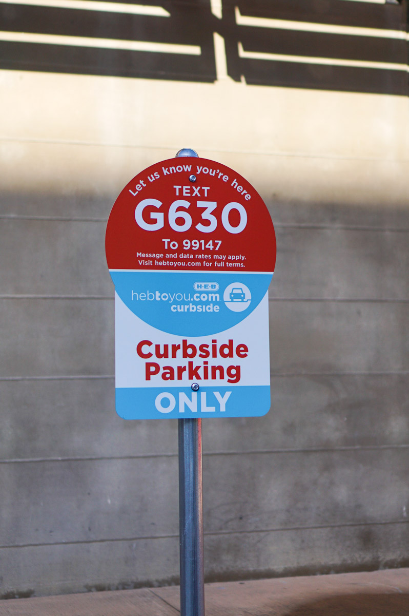HEB Curbside review featured by top US lifestyle blog, Lone Star Looking Glass