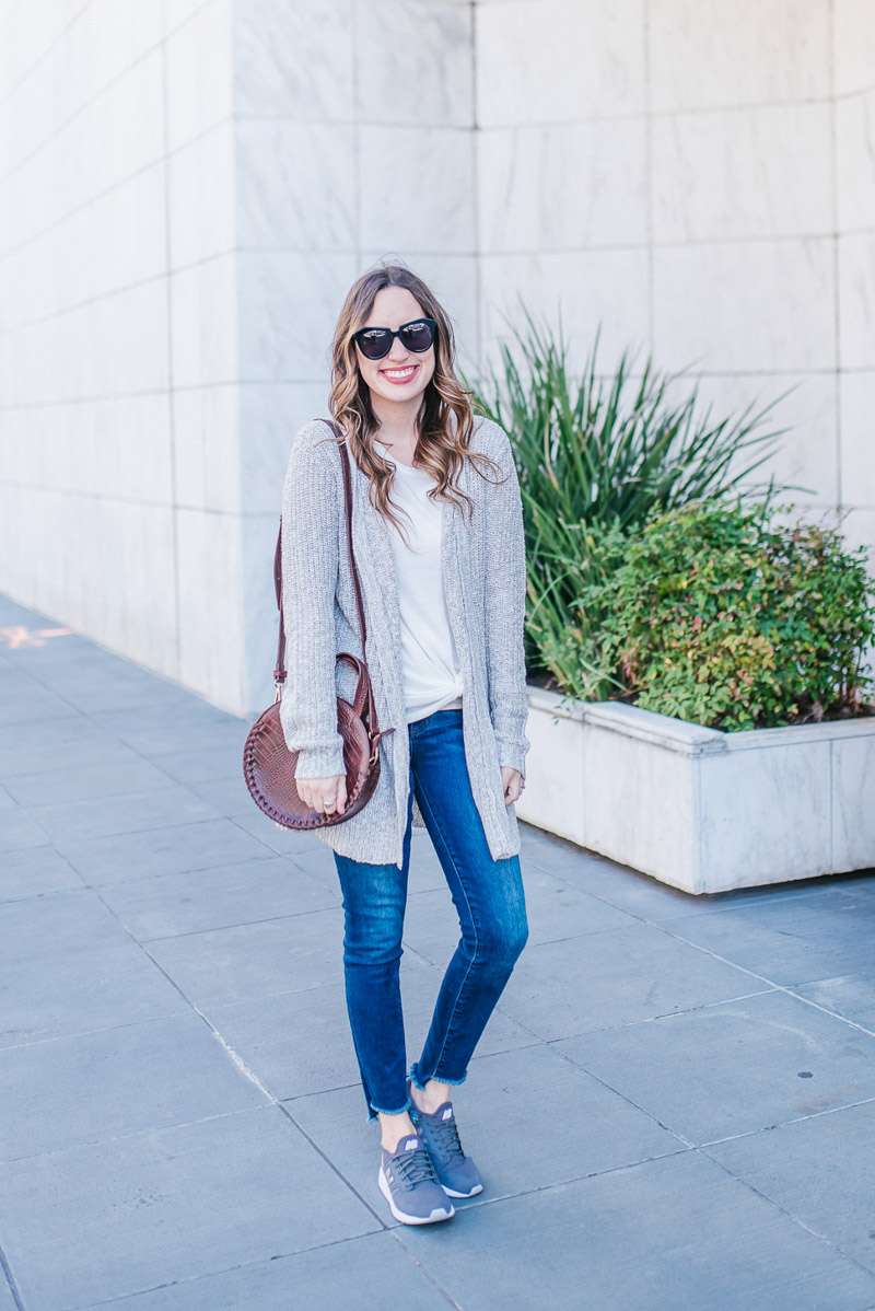 Easy Mom Style Outfit Ideas with Evereve featured by top US fashion blog, Lone Star Looking Glass