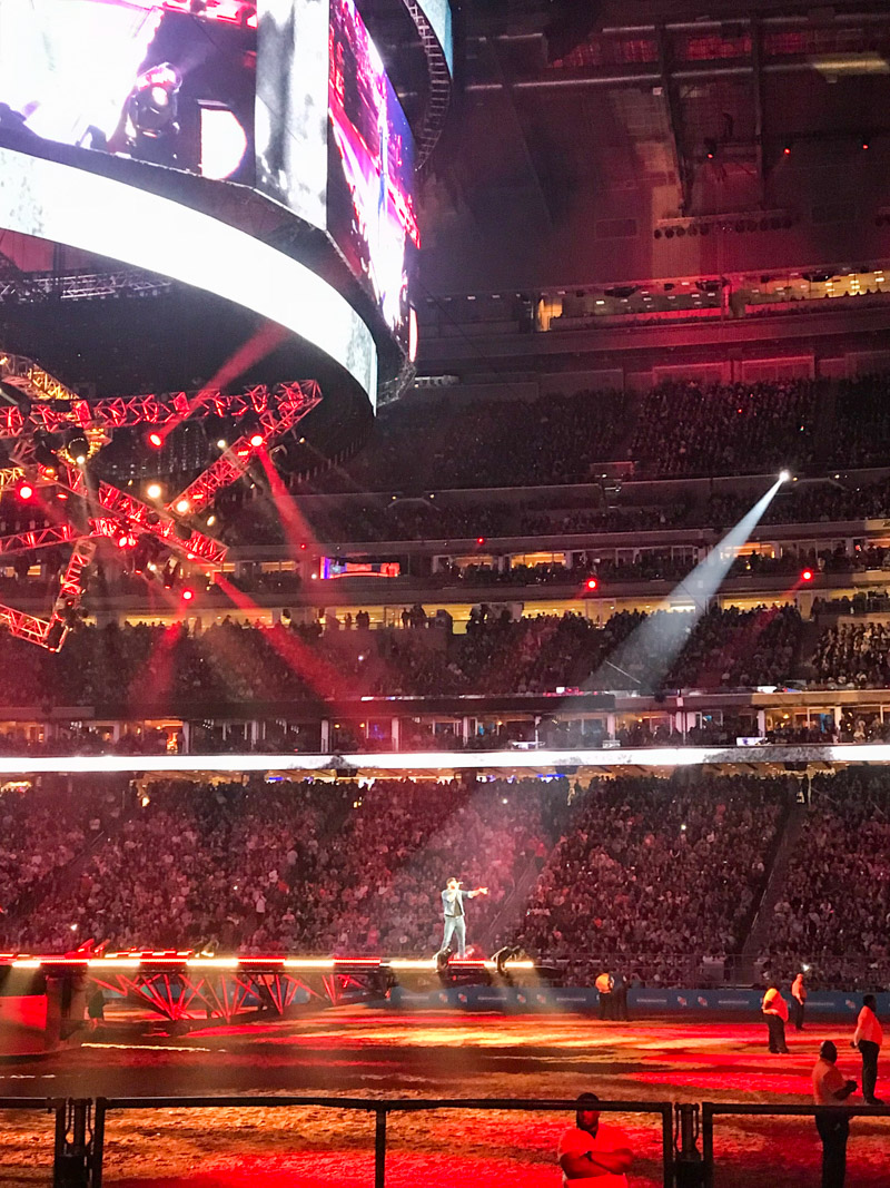 Luke Bryan at Rodeo Houston 2018 | 6 Things to See + Do at Rodeo Houston by top Houston blog, Lone Star Looking Glass