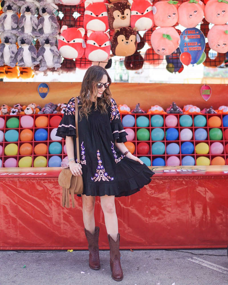 Rodeo Houston Fashion Blogger Outfit | 6 Things to See + Do at Rodeo Houston by top Houston blog, Lone Star Looking Glass