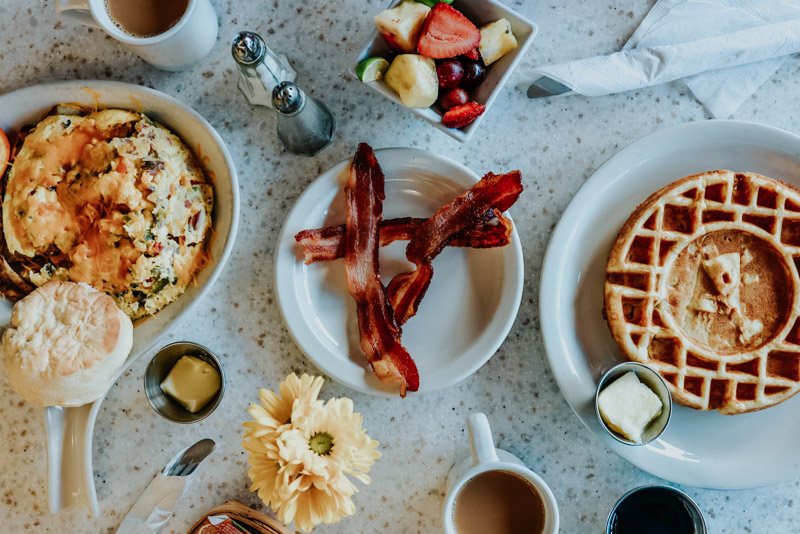 Restaurants in Ruidoso, NM - breakfast at The Cornerstone bakery. | Ruidoso NM Travel Guide featured by top US travel blog, Lone Star Looking Glass