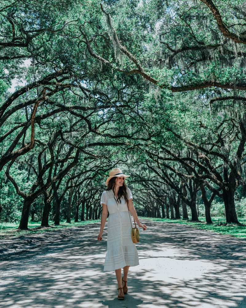 | Fun Things to Do in Savannah GA featured by top US travel blog, Lone Star Looking Glass