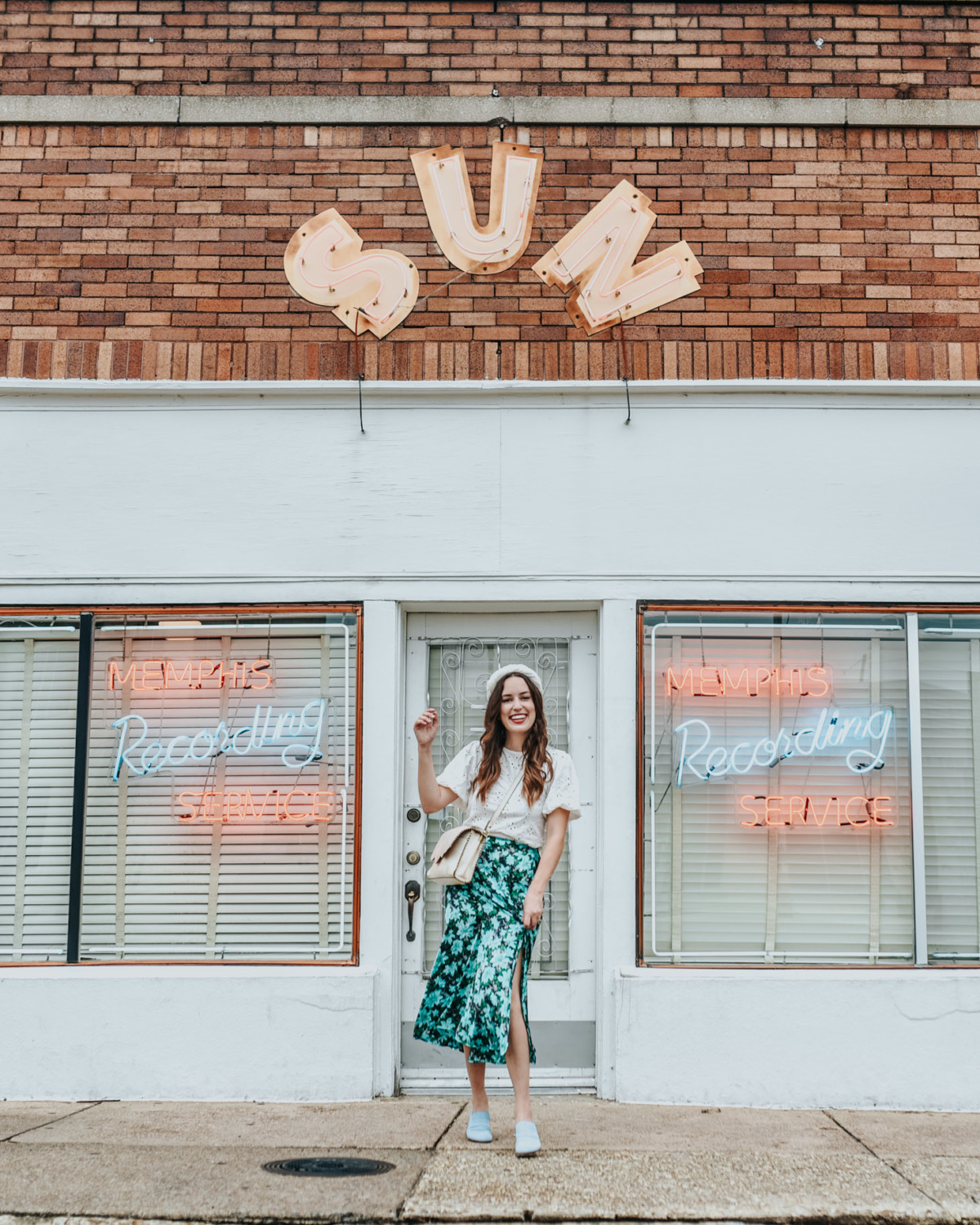 Memphis blogger, sun studio, blue suede shoes, memphis fashion blogger | | Top Memphis blog, Lone Star Looking Glass, features their visit at the Memphis Sum Studio