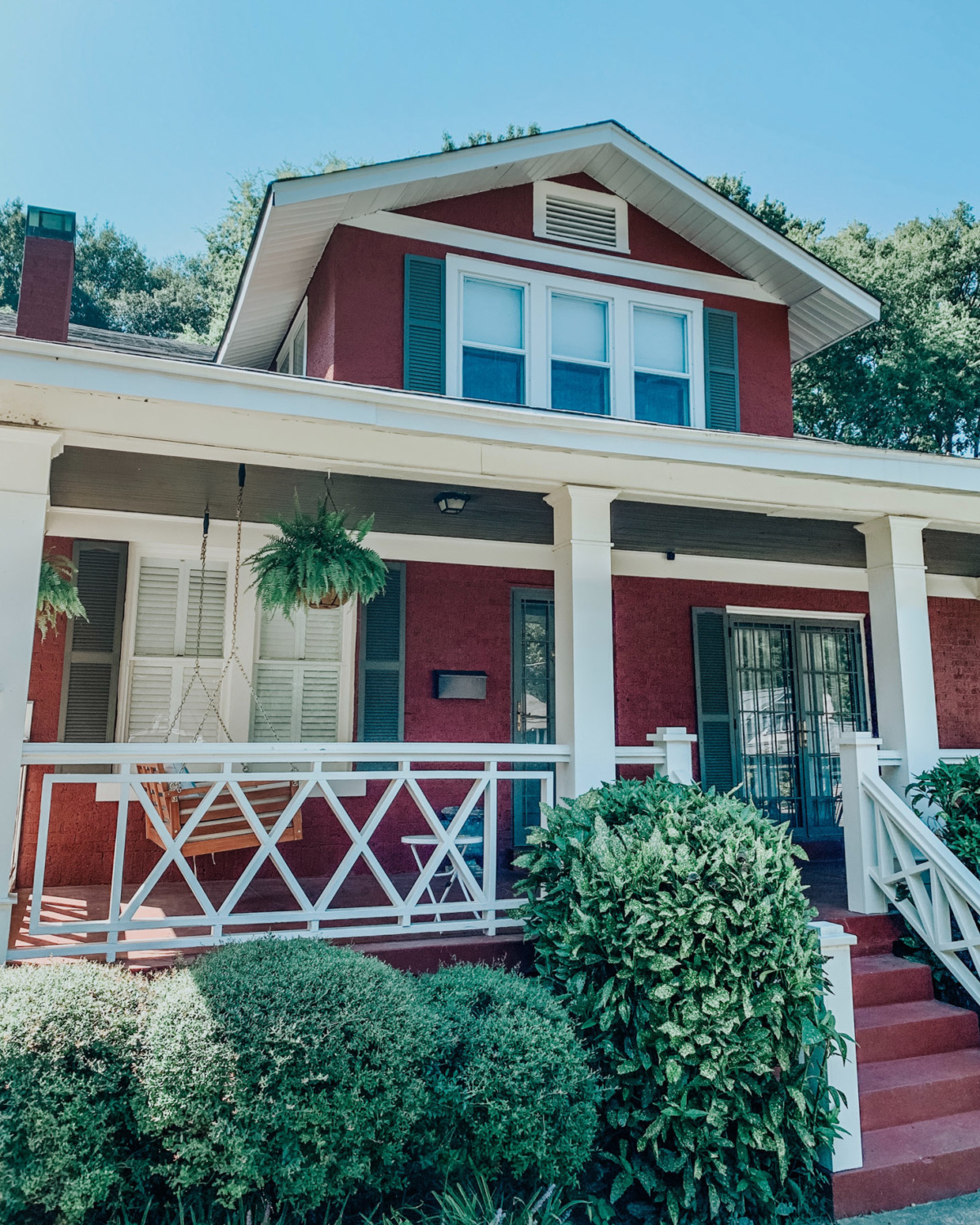 Bungalow House Plans featured by top US life and style blog, Lone Star Looking Glass