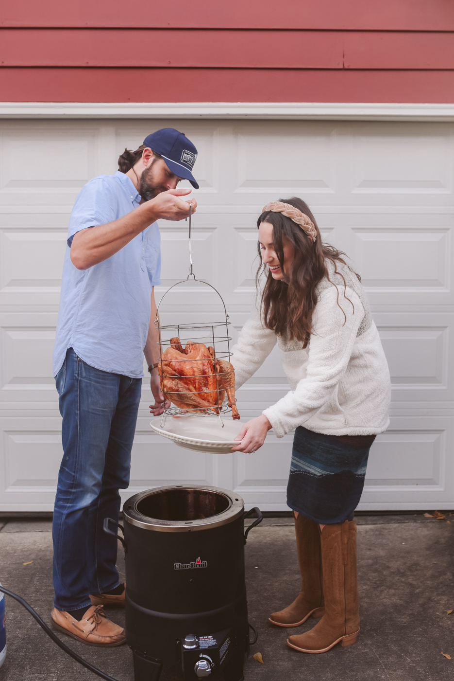 Outdoor Thanksgiving Hosting Tips featured by top US lifestyle blogger, Lone Star Looking Glass